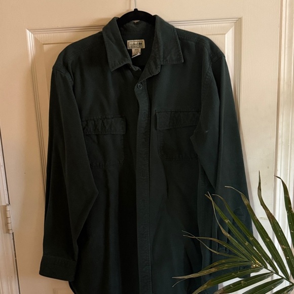 Eddie Bauer Other - Eddie Bauer Men's Forest Green Shirt Jacket